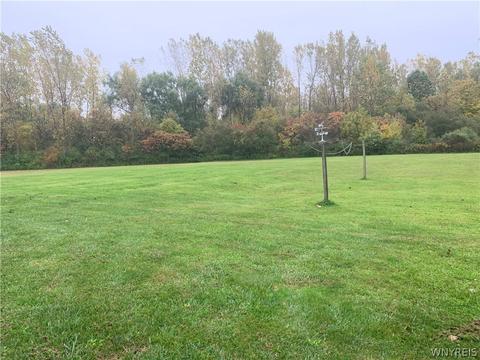 7410 Bishop Rd, Hartland, NY 14008 photo 4