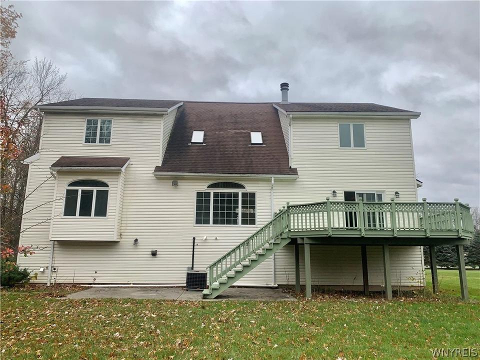  8169 Westphalinger Rd, East Amherst, NY 14051 photo 13