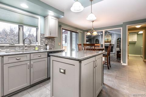 254 Wyeth Dr, Getzville, NY 14068 photo 8