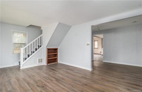 9388 Jamestown St, Evans, NY 14006 photo 3