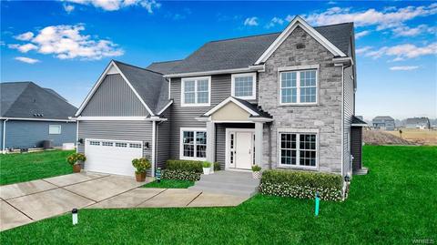 44 Squirrel Run, Lancaster, NY 14086 photo 1