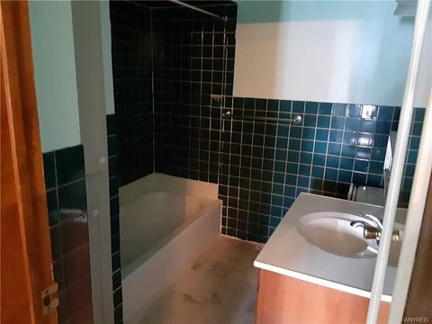 753 Bishop St, Olean, NY 14760 photo 4