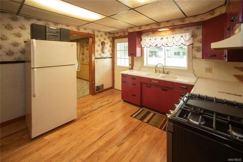 607 W Henley St, Olean, NY 14760 photo 9