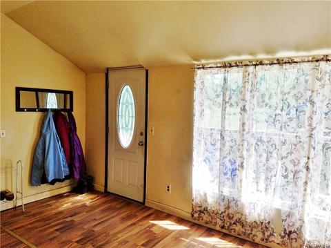 3683 Middle Rd, Dunkirk, NY 14048 photo 21