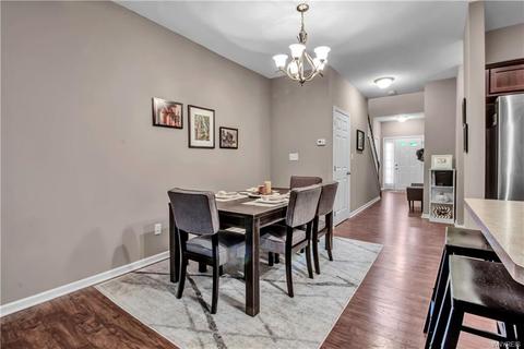 151 Slate Bottom Dr, Depew, NY 14043 photo 13