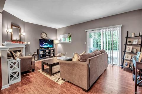 151 Slate Bottom Dr, Depew, NY 14043 photo 19