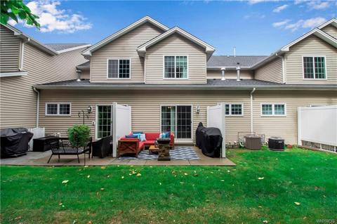 151 Slate Bottom Dr, Depew, NY 14043 photo 5