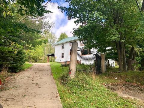 318 Fountain St, Olean, NY 14760 photo 2