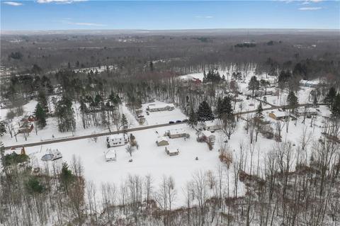 6754 Black Rd, Evans, NY 14047 photo 35