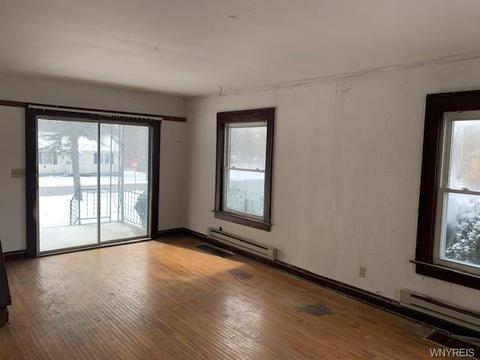 48 Maple St, Arcade, NY 14009 photo 4