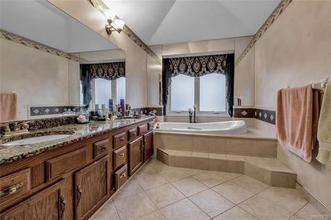 2 Hemlock Ln, Lancaster, NY 14086 photo 30