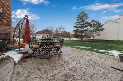 2 Hemlock Ln, Lancaster, NY 14086 photo 37