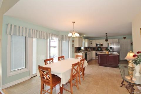2 Chestnut Cor, Lancaster, NY 14086 photo 23