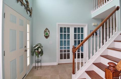 2 Chestnut Cor, Lancaster, NY 14086 photo 5