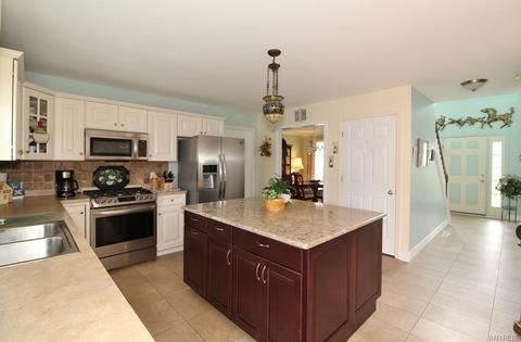 2 Chestnut Cor, Lancaster, NY 14086 photo 21