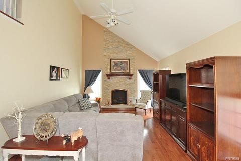 2 Chestnut Cor, Lancaster, NY 14086 photo 16