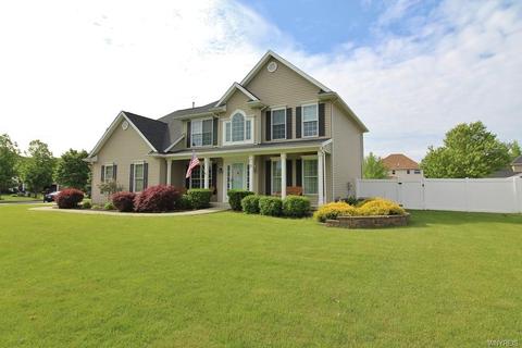 2 Chestnut Cor, Lancaster, NY 14086 photo 2