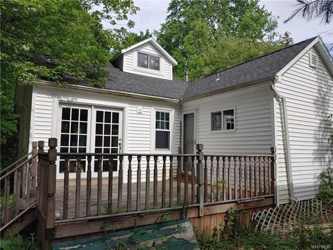 9654 Lenox St, Evans, NY 14006 photo 8