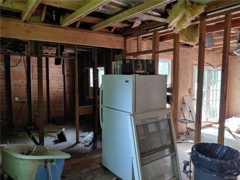 9654 Lenox St, Evans, NY 14006 photo 21