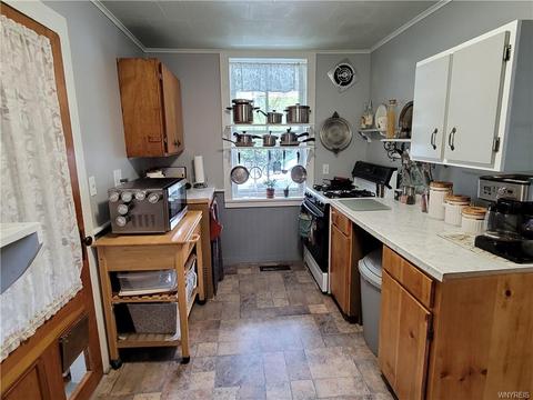 38 Genesee St, Mount Morris, NY 14510 photo 13