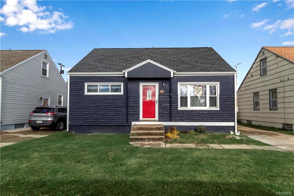 495 W Hazeltine Ave, Kenmore, NY 14217 22 Photos MLS B1378407 Movoto