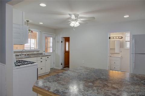 34 Cedar St, Newstead, NY 14001 photo 14