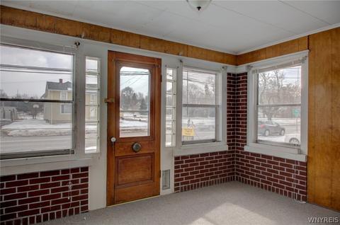 34 Cedar St, Newstead, NY 14001 photo 27