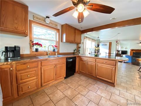 413 Transit Rd, Orchard Park, NY 14127 photo 4