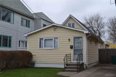 137 Davey St, Buffalo, NY 14206