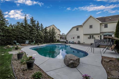 12 Hampton Ct, Lancaster, NY 14086 photo 44