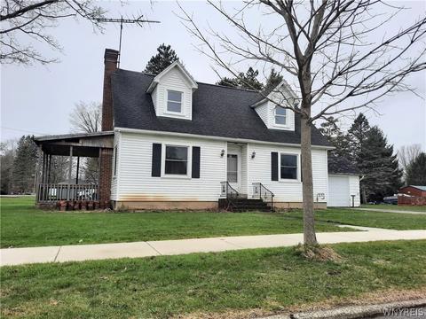 21 Parkview Ct, Arcade, NY 14009 photo 1