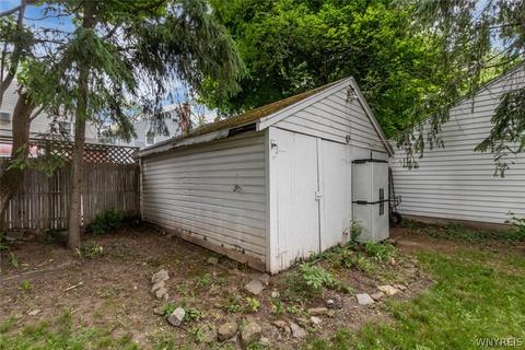 424 Plain St, Lewiston, NY 14092 photo 32