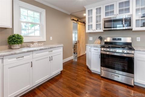 424 Plain St, Lewiston, NY 14092 photo 13
