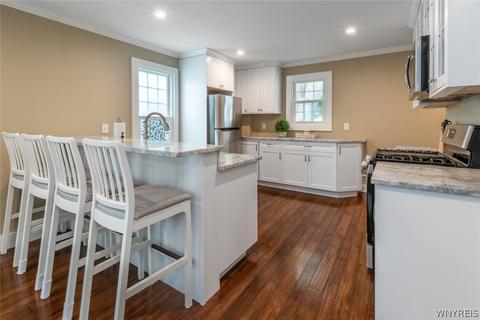 424 Plain St, Lewiston, NY 14092 photo 9
