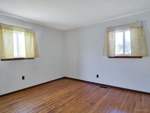 16 Botimer St, Lancaster, NY 14086 photo 14