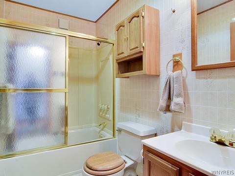 16 Botimer St, Lancaster, NY 14086 photo 21