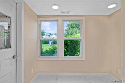 18 Maple Ave, Persia, NY 14070 photo 11