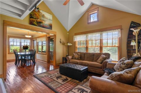 9546 Phillips Rd, Holland, NY 14080 photo 20