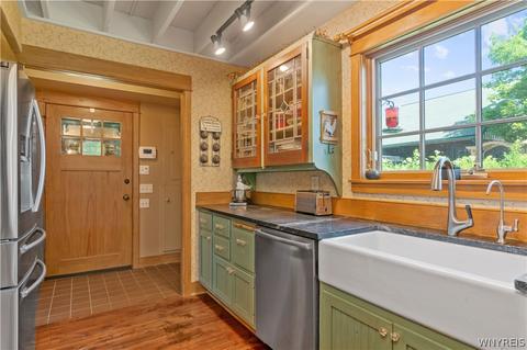 9546 Phillips Rd, Holland, NY 14080 photo 11
