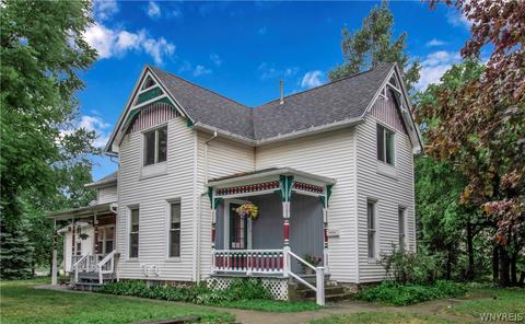 6313 W Quaker St, Orchard Park, NY 14127