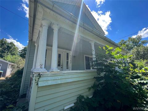 6943 Versailles Rd, Evans, NY 14047 photo 4