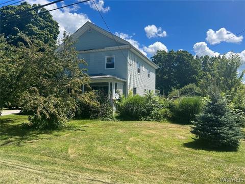 6943 Versailles Rd, Evans, NY 14047 photo 2