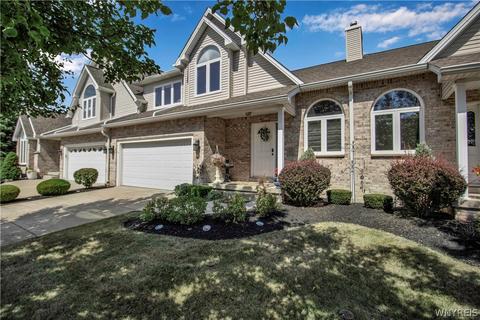 335 White Oak Ln, Grand Island, NY 14072