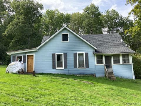 3253 State Park Ave, Salamanca, NY 14779
