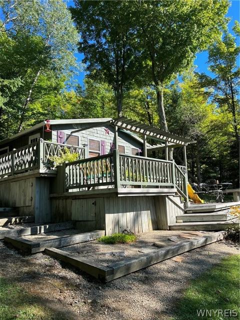 63 Maple Ln, Sheldon, NY 14167 photo 4