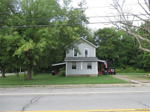 10606 Main St, North Collins, NY 14111