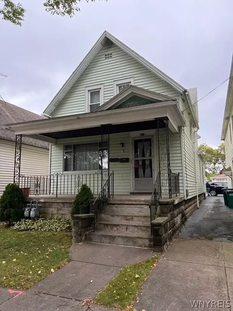 146 Benzinger St, Buffalo, NY 14206
