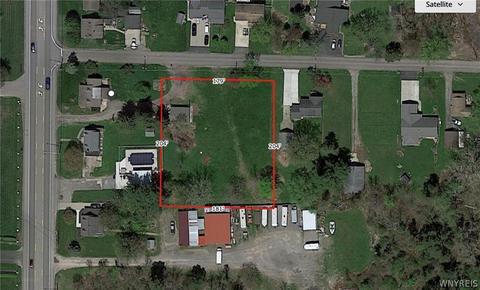 Vl Greenfield Parkway S, Hamburg, NY 14075