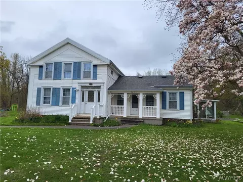 2625 Youngstown Lockport Rd, Porter, NY 14131