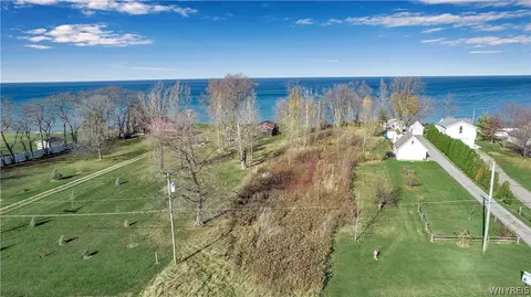 2631 Lake Rd, Porter, NY 14131